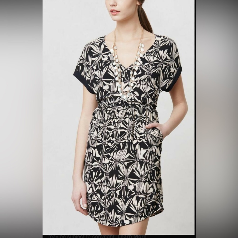 Anthropologie Postmark Floral Gathered Sonata Dress Size medium